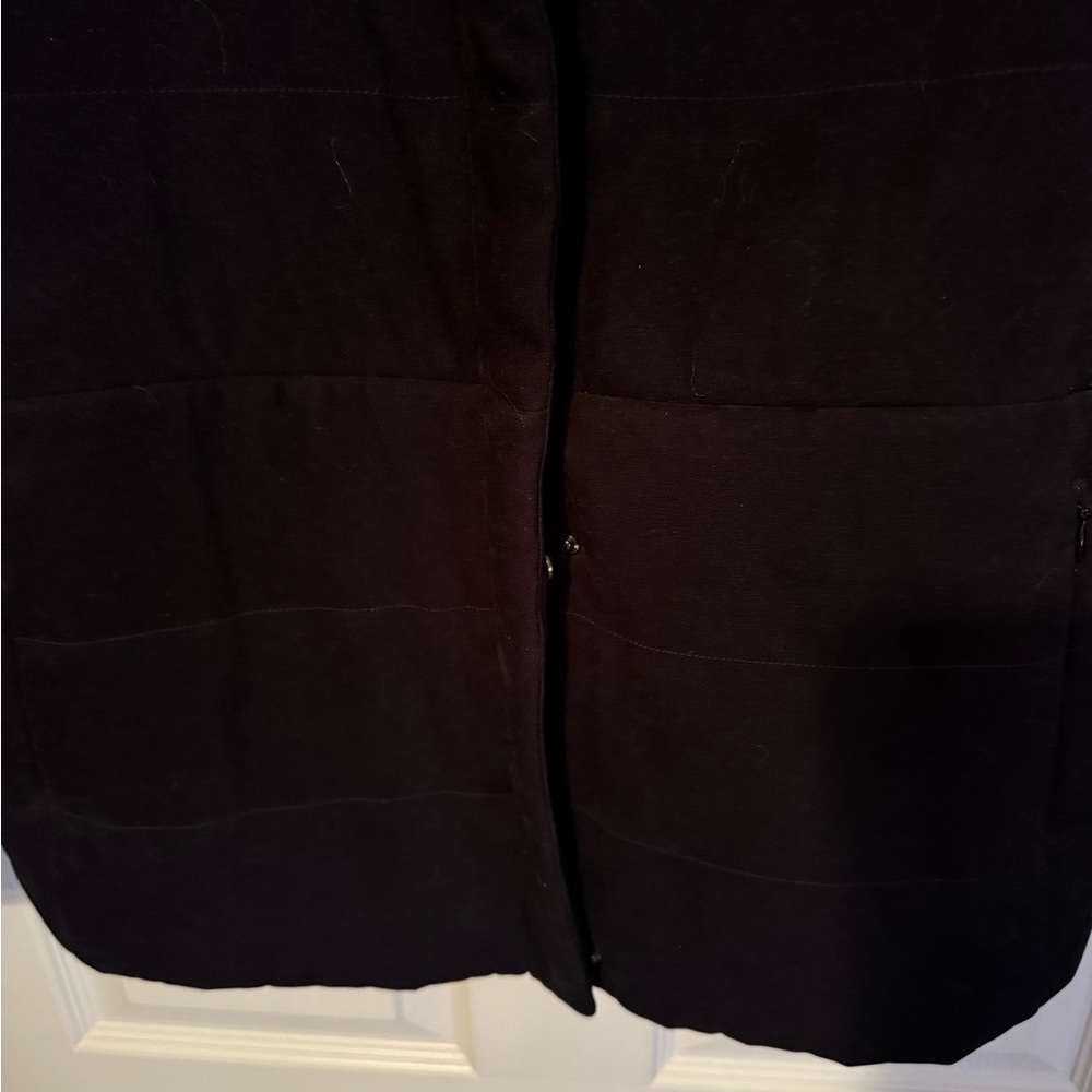 Jones NY Sz Lg Black Quilted Puffer Coat w/ faux fur detach collar, zip & snaps - Picture 3 of 9